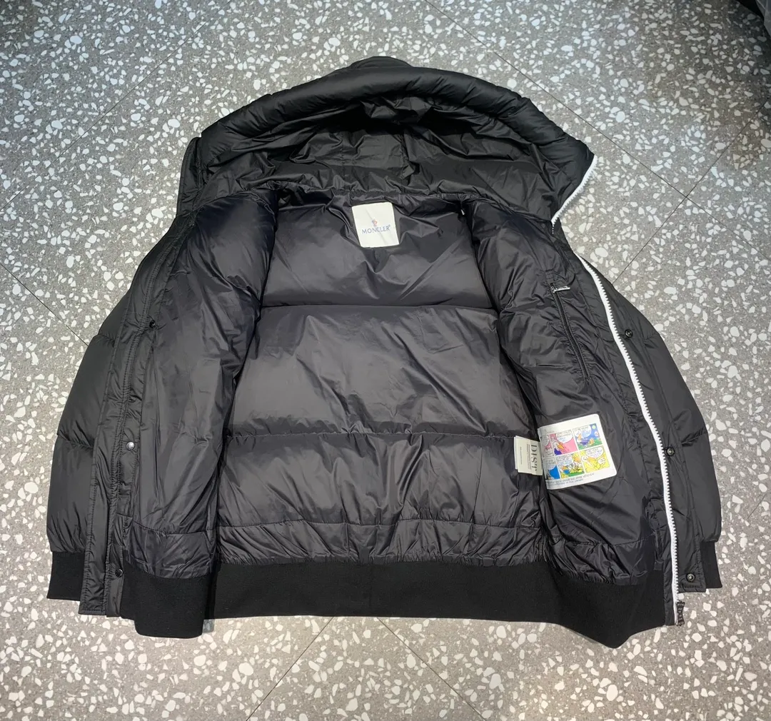 🆕❤️2️⃣0️⃣2️⃣4️⃣🆕 New Arrival🆕 1:1 Quality 95 、 👍 ⚠ ：Black Navy Blue White Size：12345